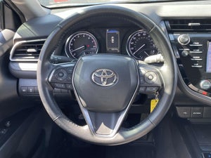 2020 Toyota Camry SE Nightshade Auto (Natl)